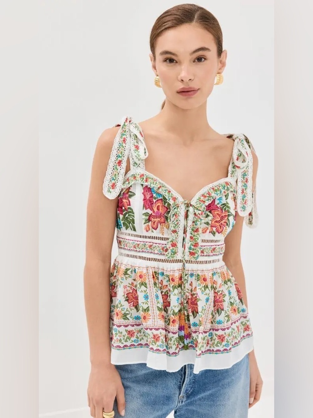 FARM Rio Off White Bloom Garden Sleeveless Blouse size medium - Picture 2 of 9